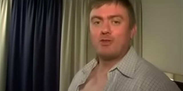 brunette,chubby,milf,stockings,threesome