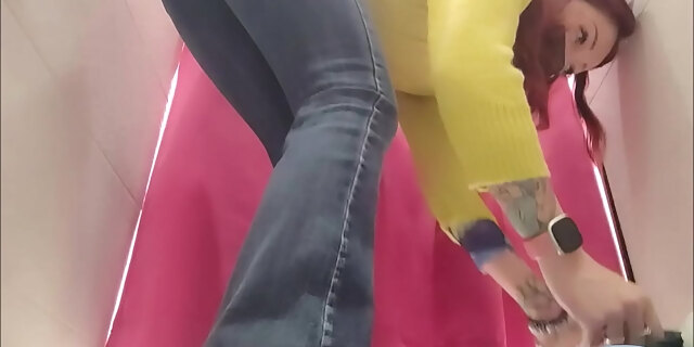 amateur,caught,outdoor,pissing,public,real,wet pussy