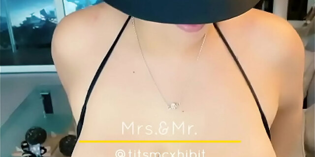 ass,big ass,big tits,boobs,couple,husband,juicy