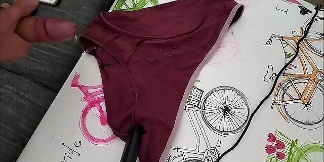 bra,cum,cumshot,masturbation,panties,wife