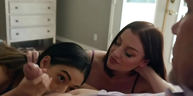 amateur,anal,babes,big ass,big cock,blonde,boobs,cum,first time,gym,hungry,inspecting,milf,nailed,nympho,pussy,rough,sex,teen